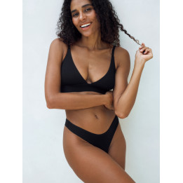 Harmony Triangle Bra in Black — LunaLeila | Hormone-Safe Non-Toxic Und